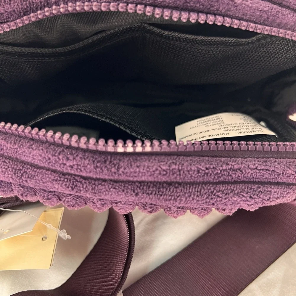 No Boundaries Fanny Pack Sling Bag Dark Amethyst New Faux Fur Shearling Ribbed